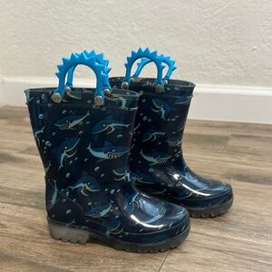 Kids Shark Print Rain Boots size 8